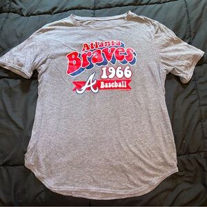 Under Armour Gray Vintage Atlanta Braves Baseball Tee Size S/M
